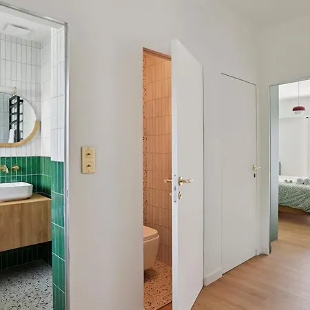 Apartment Designer Flat, Luxurious, Close From Palais, Terrasse, Private Garage, Air Conditoning *